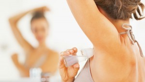 How to apply Antiperspirant